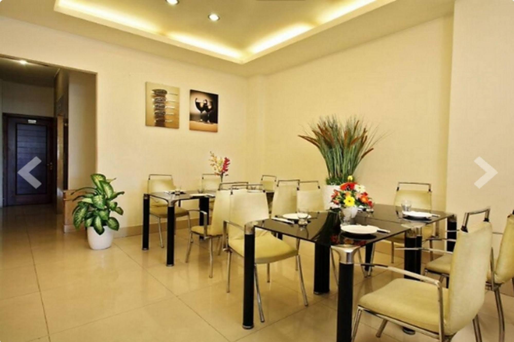 Ben Thanh Market - Hotel Premium Ho Chi Minh City Exterior photo